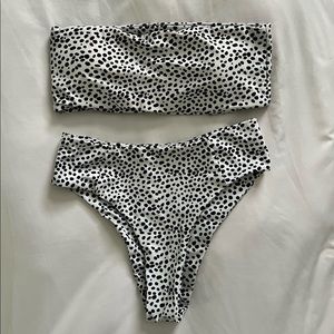 OMKAGI Bandeau Bikini Set